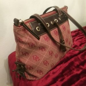 Dooney & Bourke Classic Vintage Bag